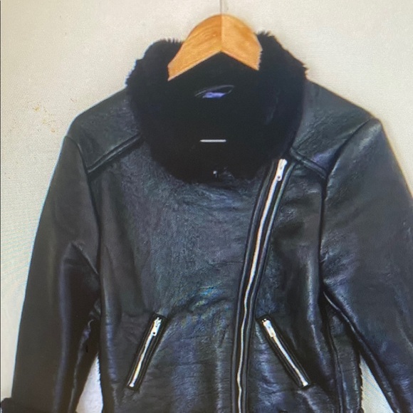 Women’s Faux Leather Black Jacket Size 8 - Picture 1 of 1